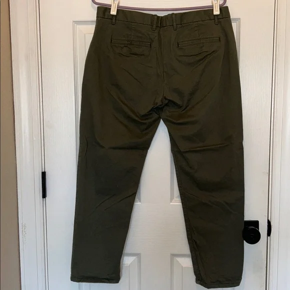 GAP Green Broken-In Straight Khaki Pants - Picture 8 of 10
